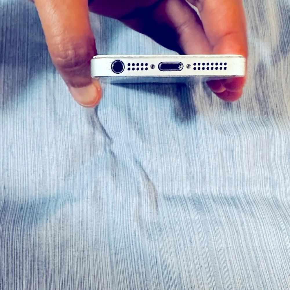 Apple iconic iphone